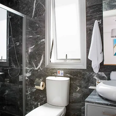 Turquoise * פאפוס