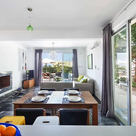 Turquoise パ フォス